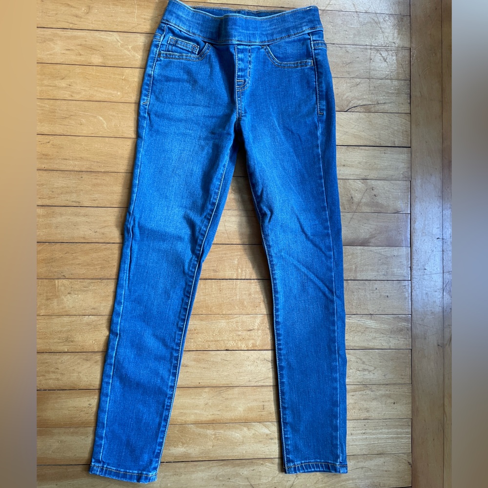 Cat and Jack girl’s size 8 skinny jeans
